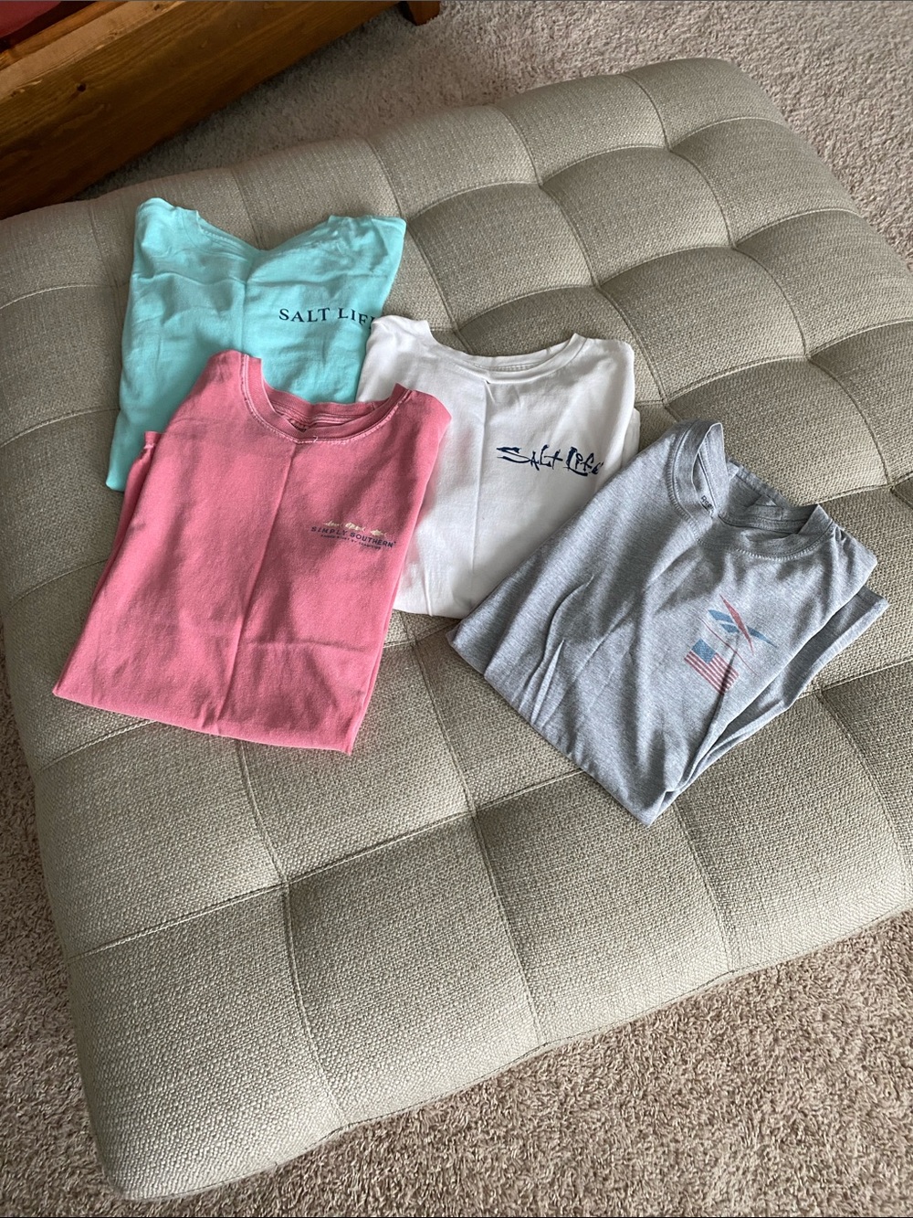Bundle of 4 T-shirts 2 Salt Life-  and 1 simply southern and Reebok